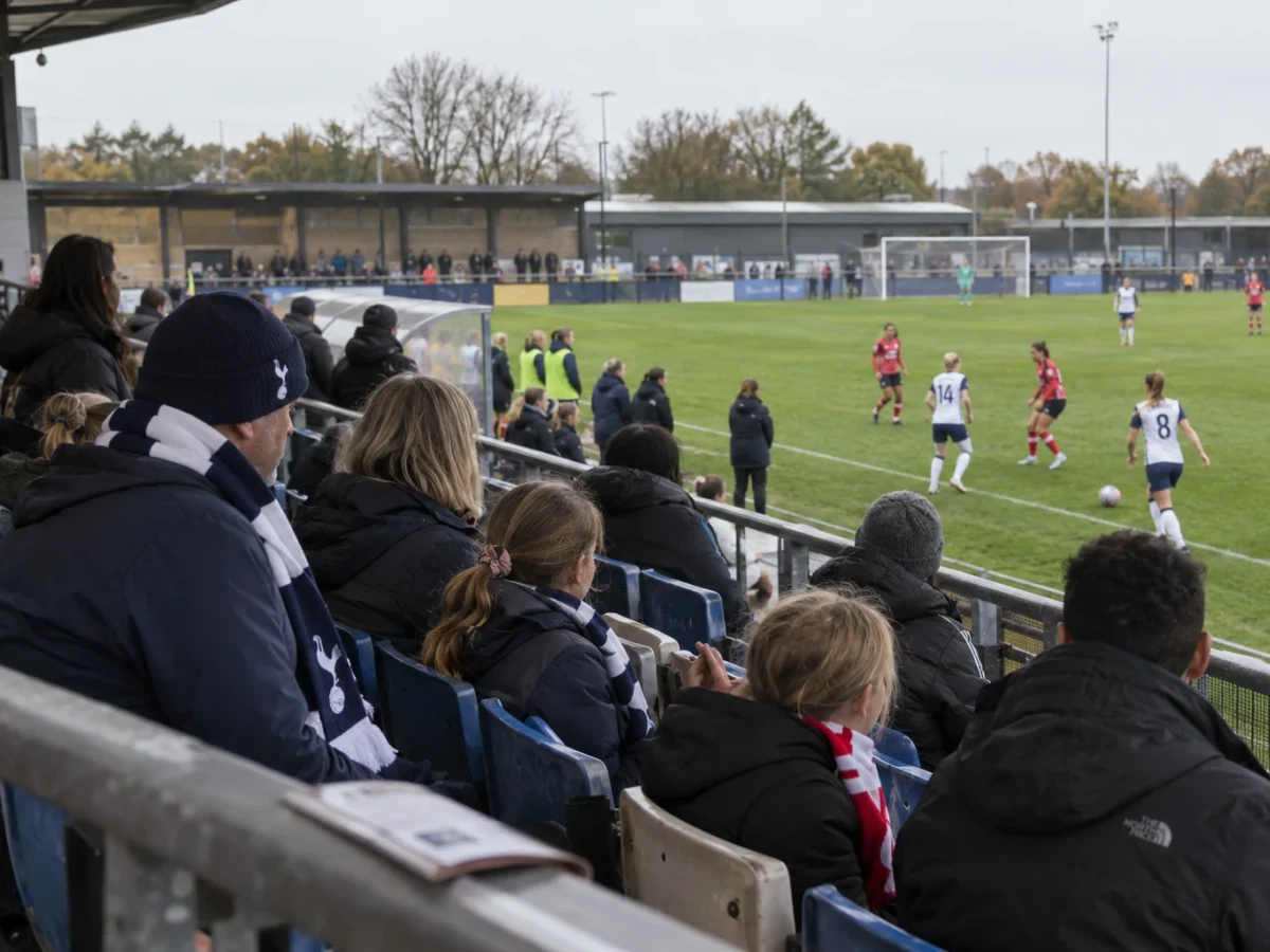 London City Lionesses knuste Tottenham og jager teten