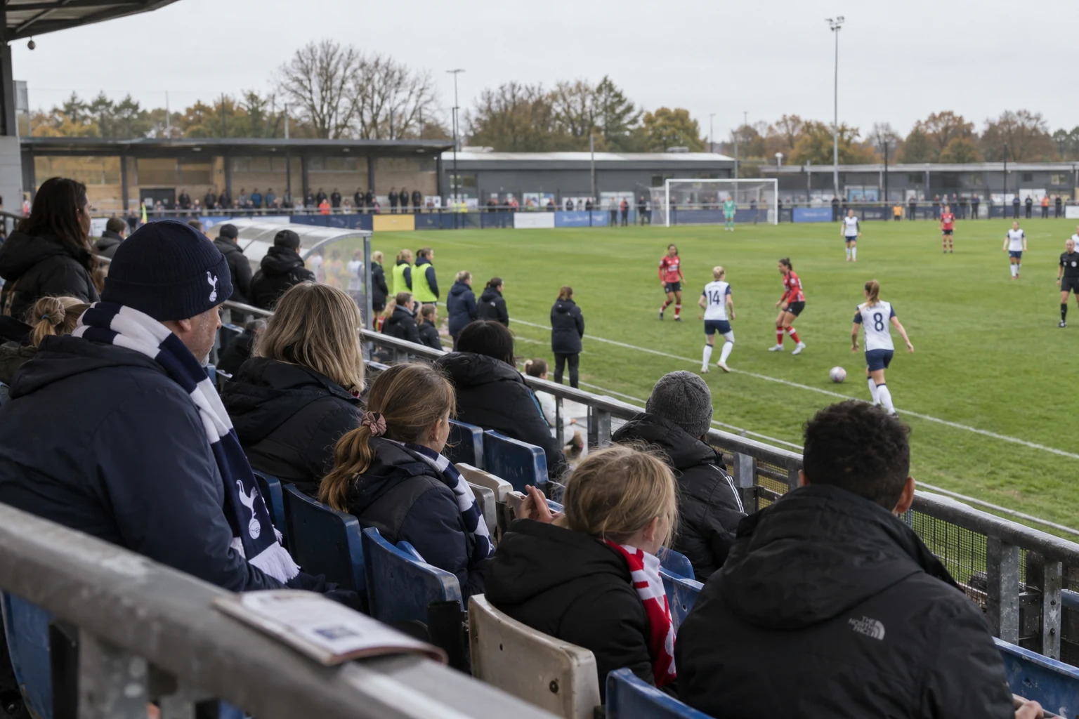London City Lionesses knuste Tottenham og jager teten
